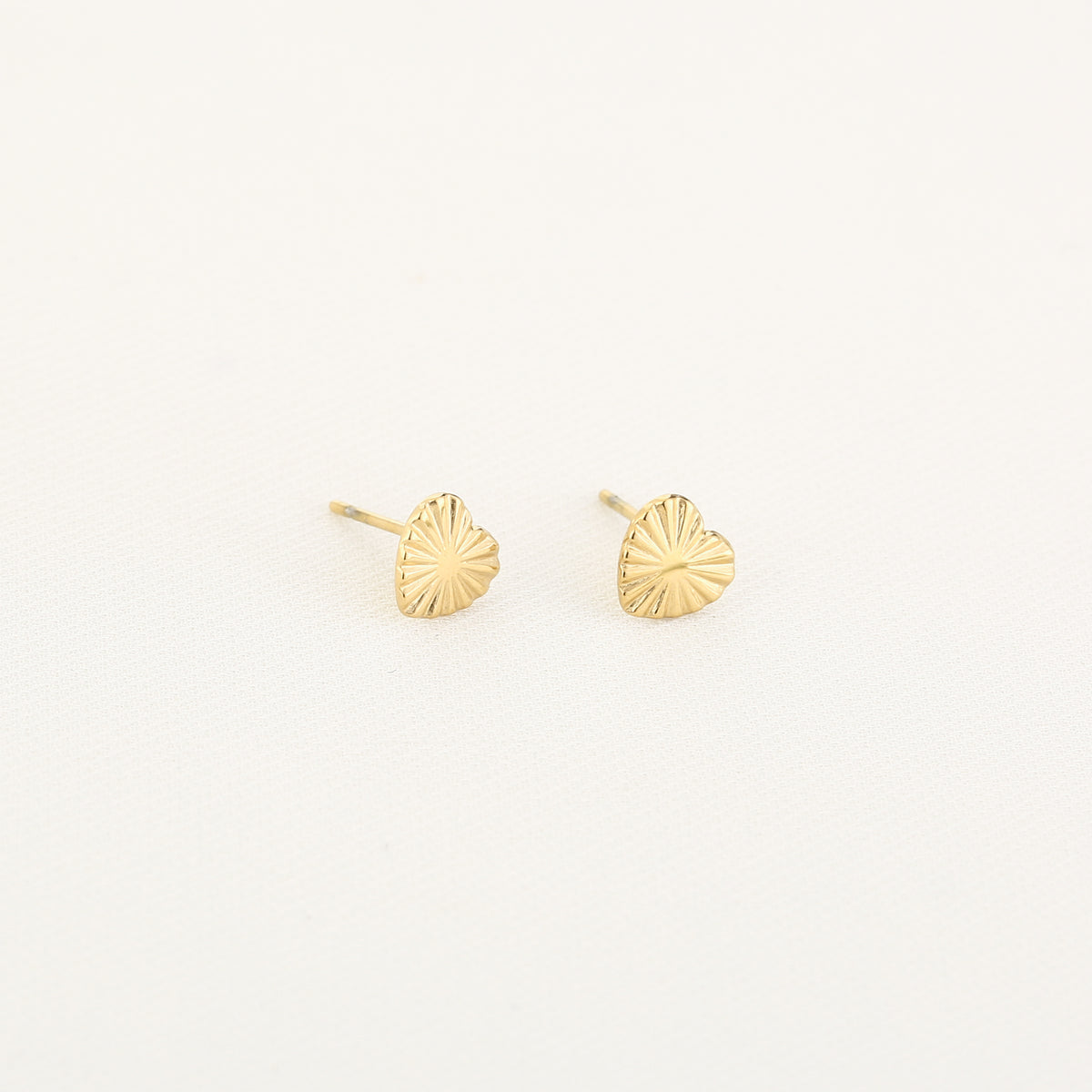 Luna Hearts studs